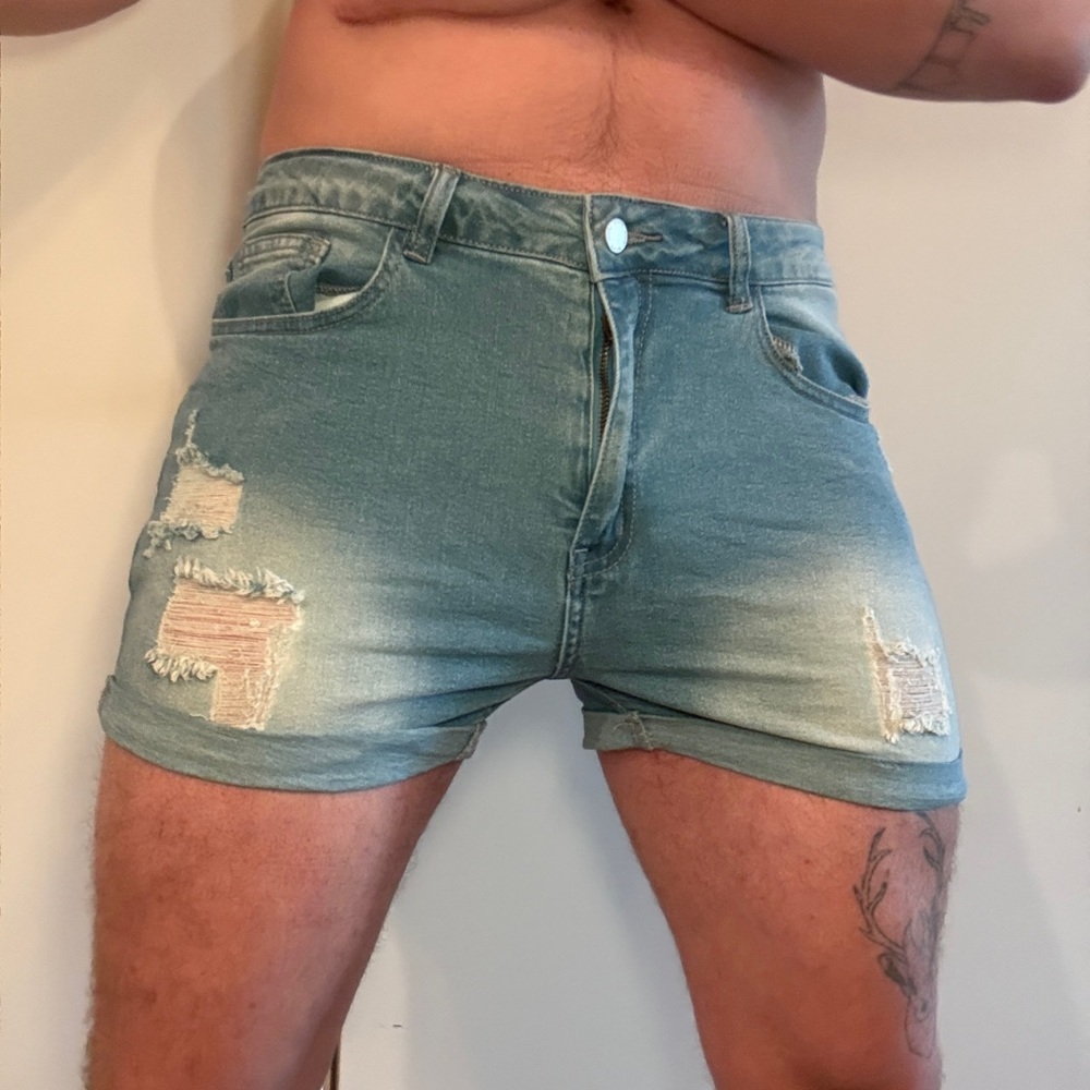 Men's Distressed Denim Shorts - Light Blue